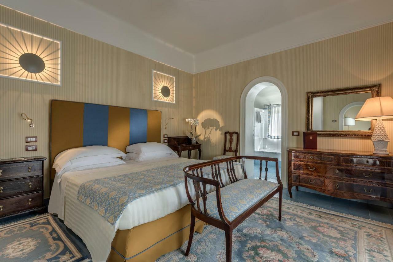 Augustus Lido Hotel Forte dei Marmi Buitenkant foto